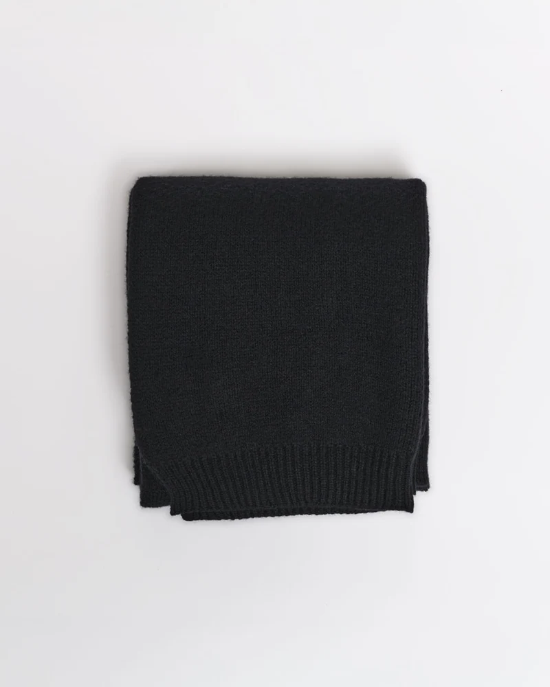The Merino Scarf - Black