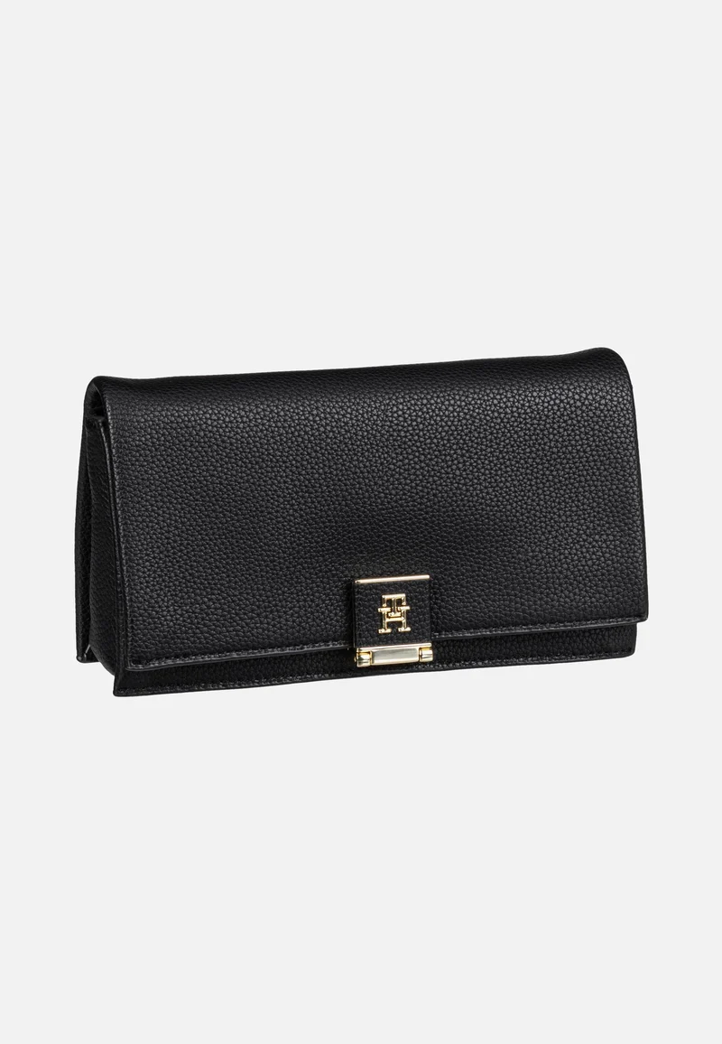 TH Her Flap With Chain 17403 SP25 Black - Clutch