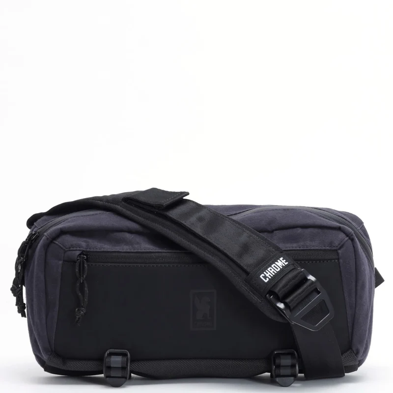 Chrome Mini Kadet Sling Bag 5 - Umhängetasche 34 cm (black canvas leather)