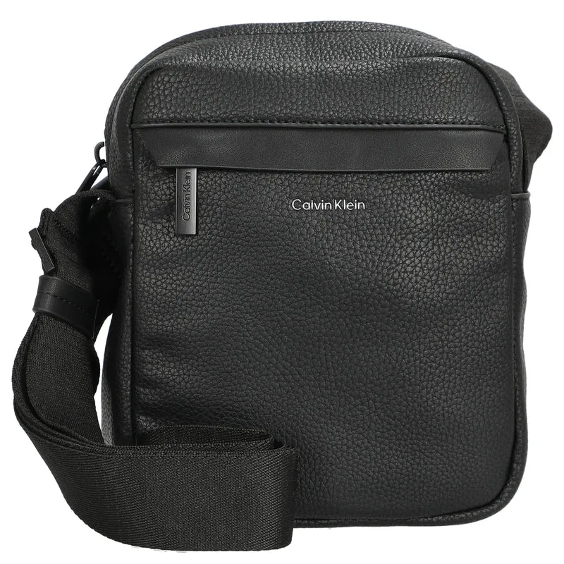 Calvin Klein Must Reporter - Umhängetasche 24 cm (schwarz)