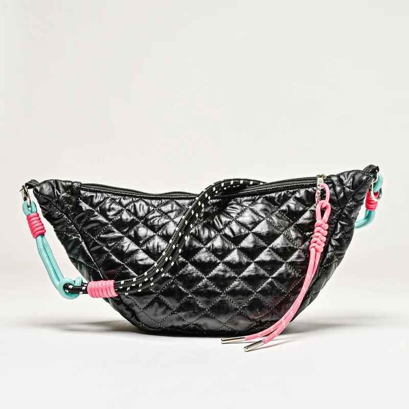 Luna Bag wattiert Lack schwarz